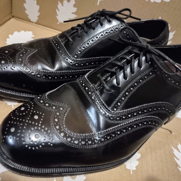 Florsheim Men's Kenmoor Wingtip Oxford Dress Shoes – Black, 10 EEE